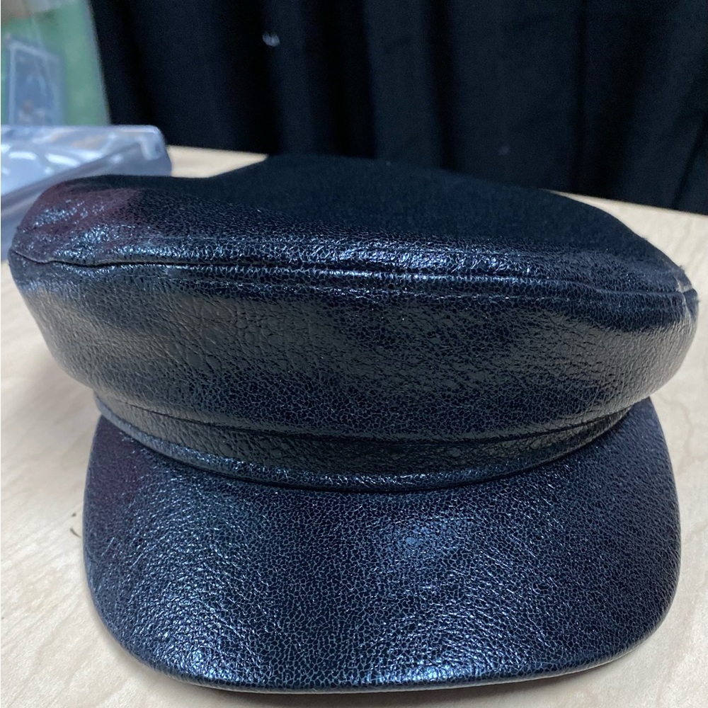 Messenger Cap NWOT